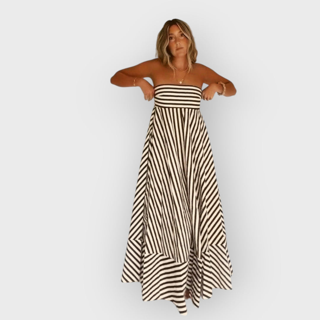 AVENLY – NOCTURNAL CHARM RUCHED MAXI DRESS