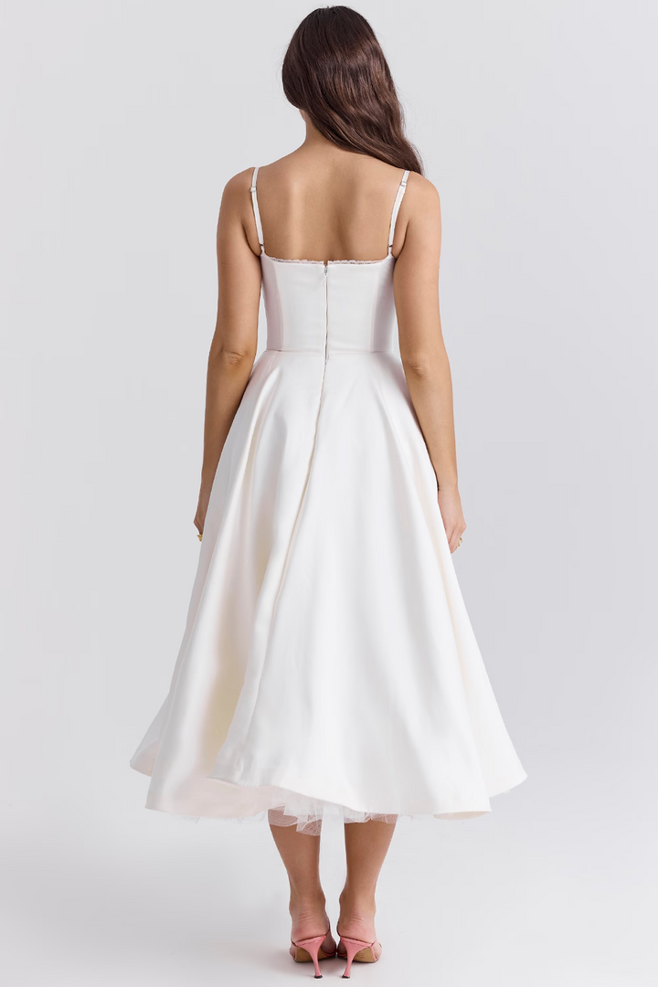 Carla - Elegant Evening Dress