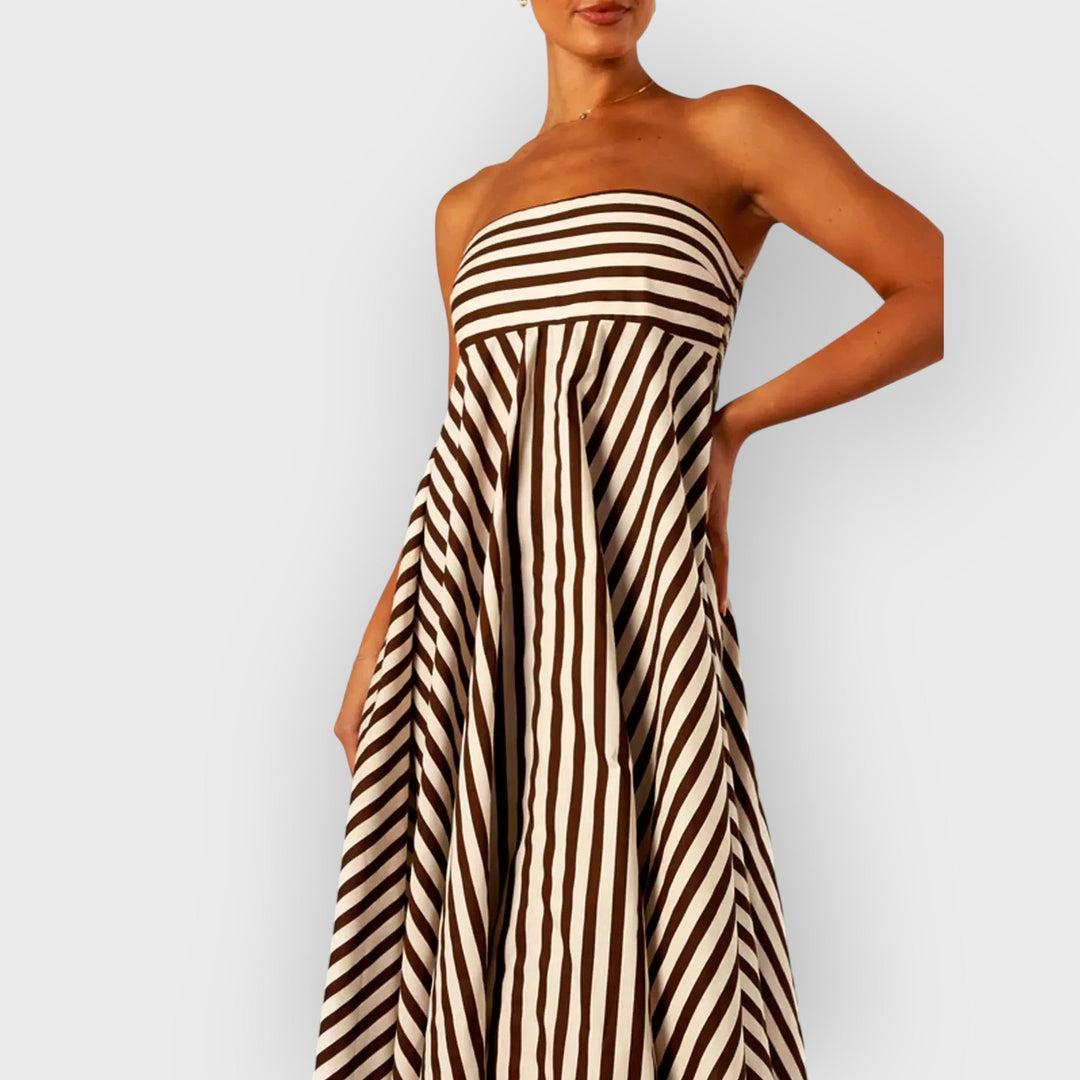 AVENLY – NOCTURNAL CHARM RUCHED MAXI DRESS