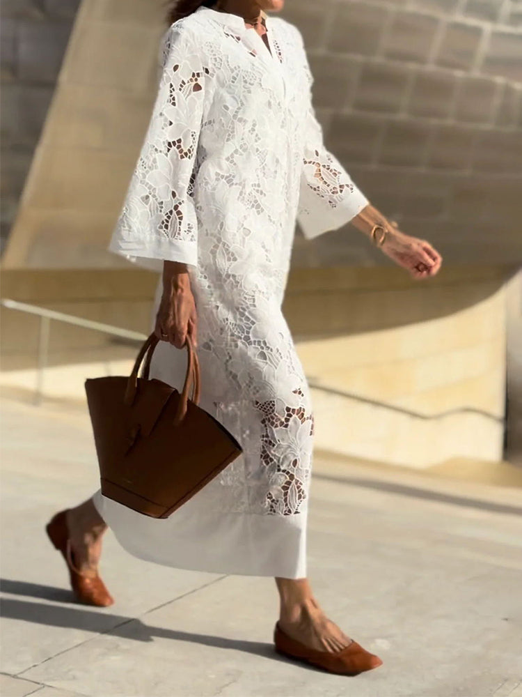 AVENIRA – MODERN FLOWING REFINED LACE DRESS