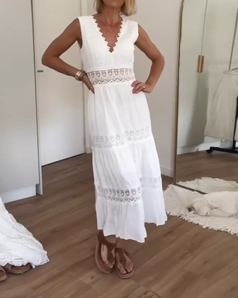 Aurelie™ | Elegant Lace Dress with V-Neck