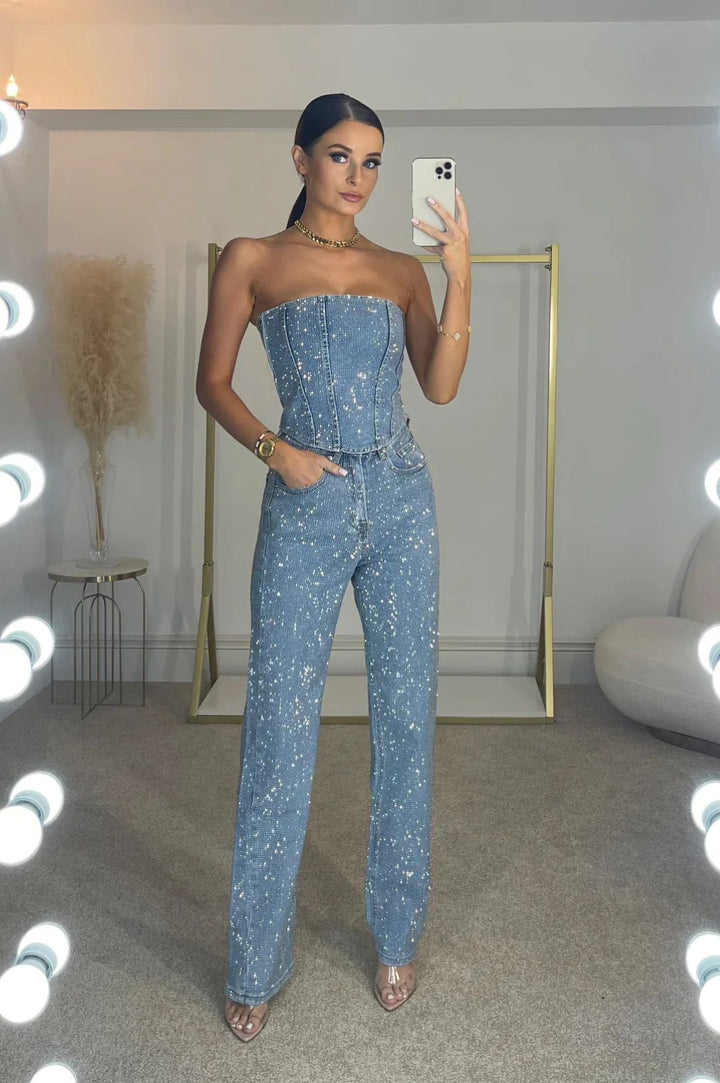 AVALYNTRA – DIAMOND EMBELLISHED STATEMENT JEANS