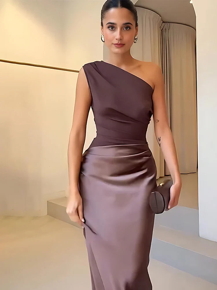 ALEIDA – ONE SHOULDER SATIN MAXI DRESS