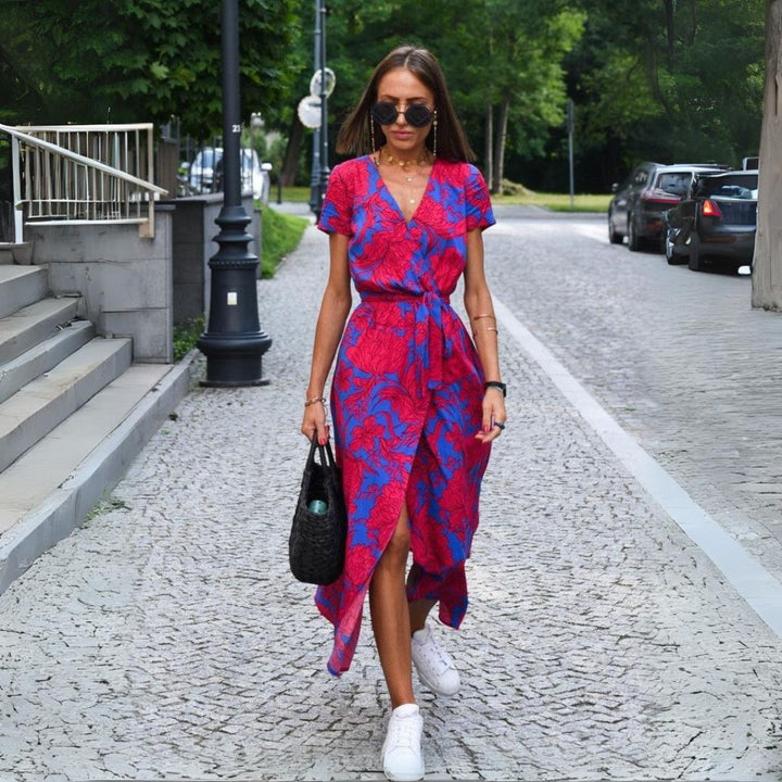 Yasmine - Stylish V-Neck Dress