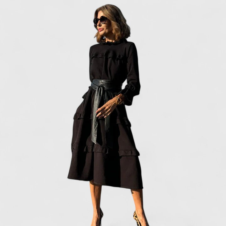 LYSAVYNNE – SOPHISTICATED MIDI DRESS