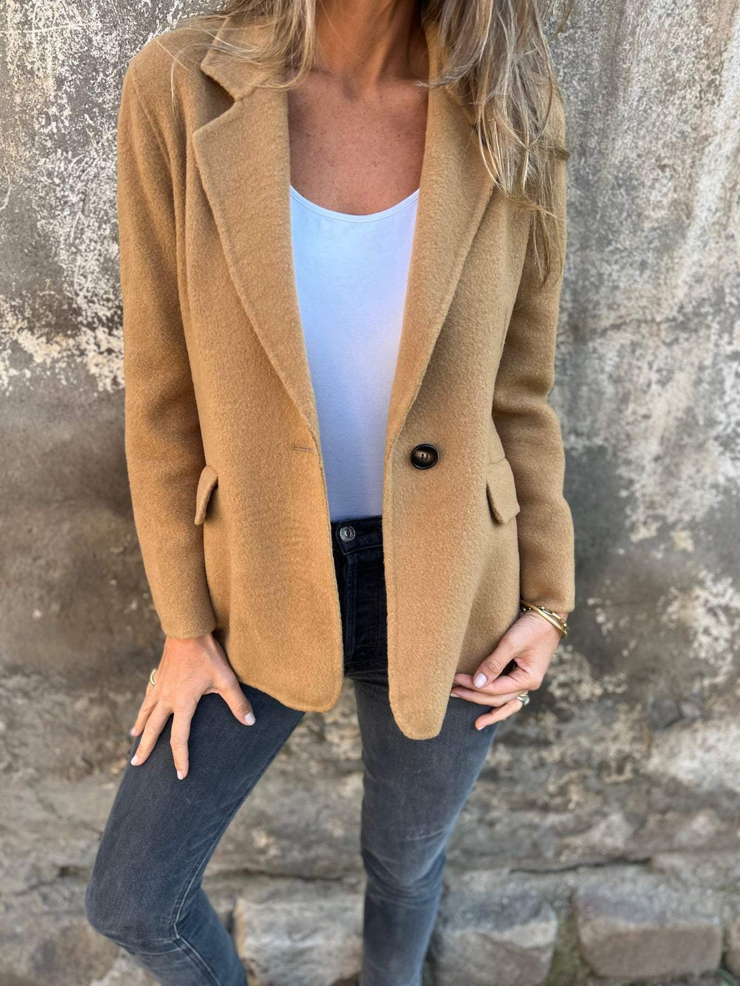 Cecilia - One-Button Blazer
